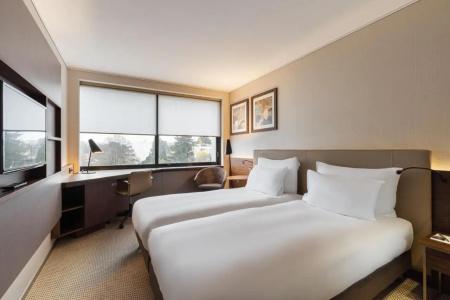 Crowne Plaza Geneva, An Ihg - 4