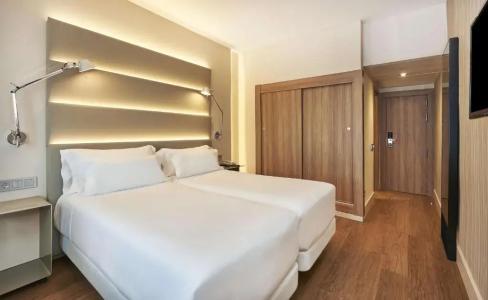 Nh Sants Barcelona - 66