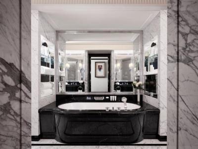 The Peninsula - 40