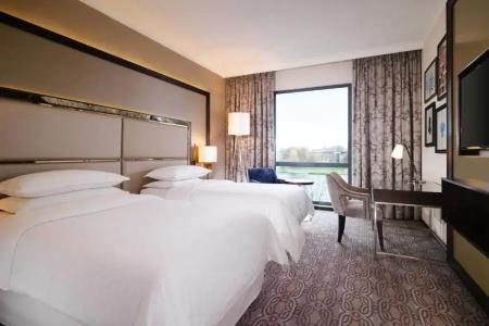 Sheraton Grand Krakow - 4