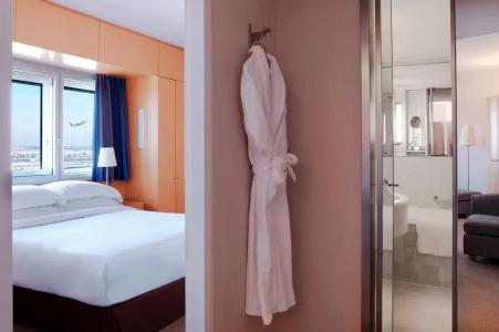 Sheraton Paris Roissy Airport - 60