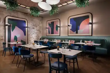 Best Western Plus Spring House - 11