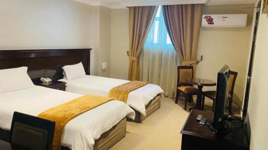 Al Bustan - 5