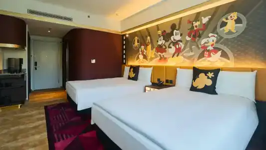Disney's Hollywood - 27