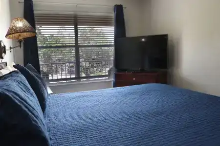 Parc Corniche Condominium Suites - 64