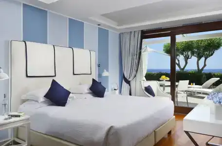 La Plage Resort - 10