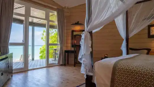 Komandoo Island Resort & Spa - 28