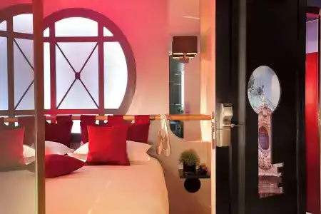 Secret de Paris - & Spa - 69