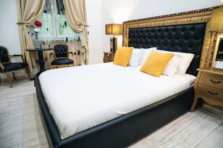 Escape Luxury Suite - 8