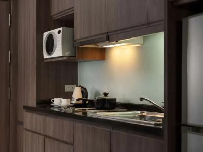 Legacy Suites Sukhumvit - Sha Extra Plus - 83