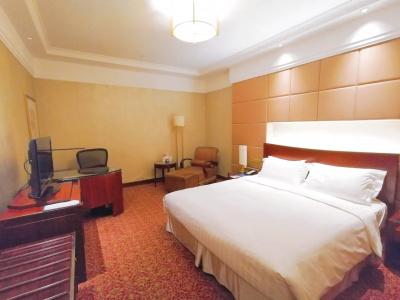 Radisson Blu Shanghai New World - 48