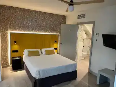 Atarazanas Málaga Boutique - 73