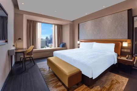 Peninsula Excelsior - 60