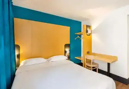 b&b hôTel Cannes La Bocca Plage - 37