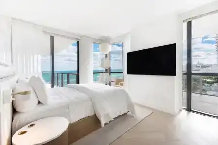 W South Beach - 130