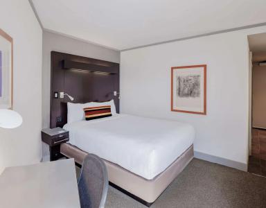 Royal Sonesta Boston - 83