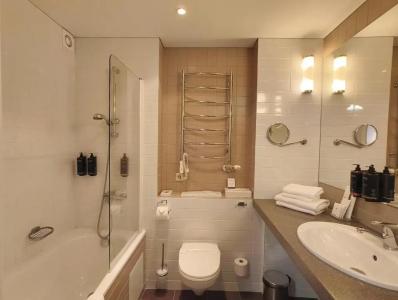 Mercure - 28