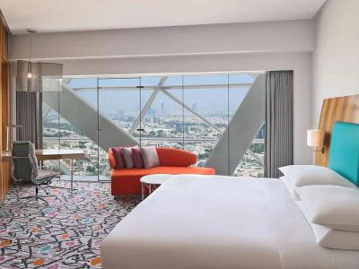Hyatt Capital Gate Abu Dhabi - 32