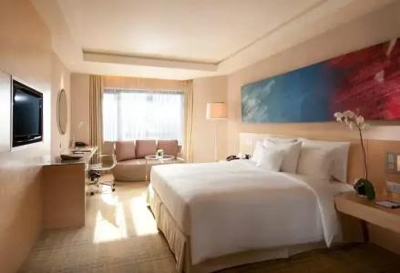 Doubletree By Hilton - 31