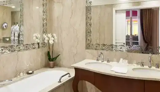 Hôtel Plaza Athénée - Dorchester Collection - 51