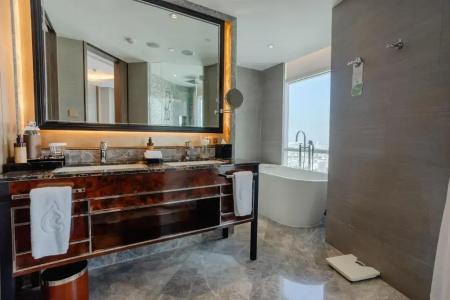 Centara Grand At Centralworld - Sha Extra Plus Certified - 90