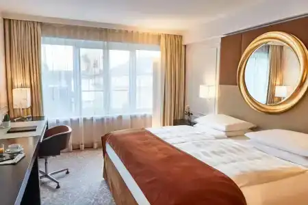 Vier Jahreszeiten Kempinski München - 39