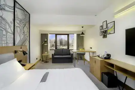 Le Meridien Abu Dhabi - 20