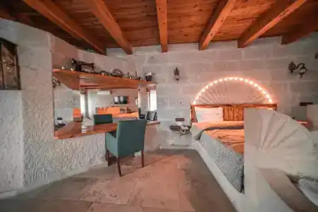 Zeus Cave Suites - 85