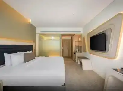 Amora Beach Resort Phuket - Sha Extra Plus - 29
