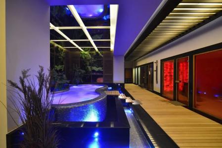 Elite Luxury Suite & Spa - 21