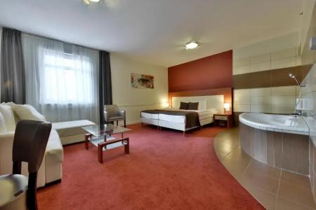 City Inn - 16