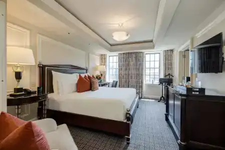 The Jefferson - 28