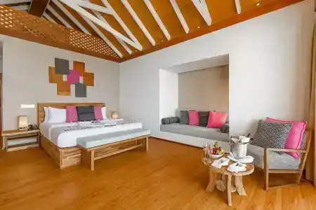 Kudafushi Resort & Spa - 36