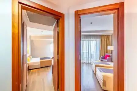 Imperial Sunland - 46