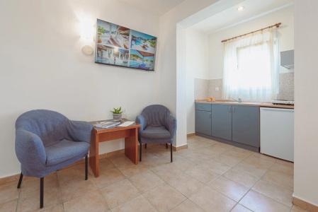 Ampelia Studios - 26