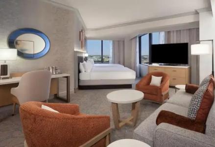 Hilton Anatole - 86