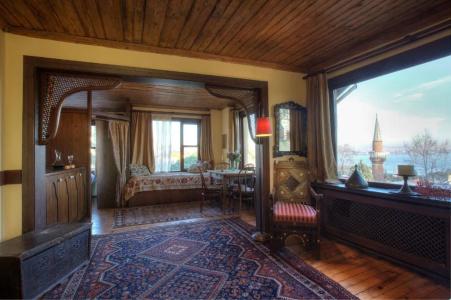 Empress Zoe - 42