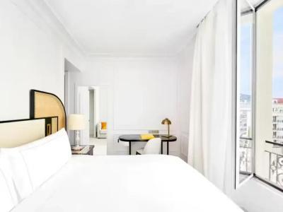 InterContinental Carlton - 57
