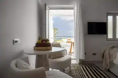 Mykonos Ammos - Small Luxurys of the World - 96