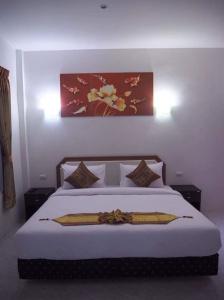 At Night Airport Resort - 15