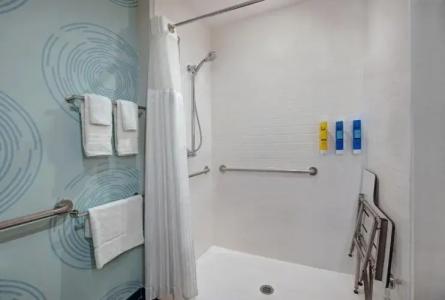 Tru By Hilton Austin Airport, Tx - 39