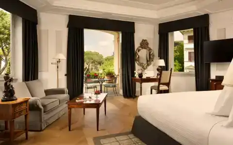 Splendide Royal - Small Luxury Hotels of the World - 54