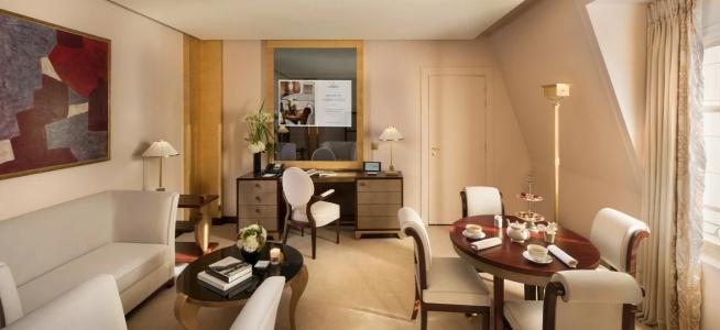 Hôtel Barrière Le Fouquet's - 64