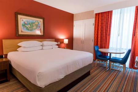 Howard Johnson by Wyndham Anaheim & Water Playground - 104