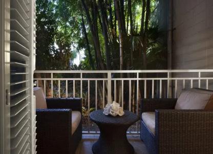 Pier House & Spa - 72