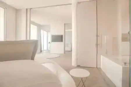 Sans Souci - 77