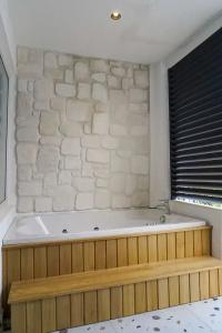 Karbel Sun - 106