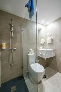 Electra Holiday Village Water Park Resort - 9