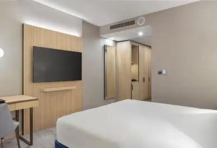 Doubletree By Hilton Center - 31