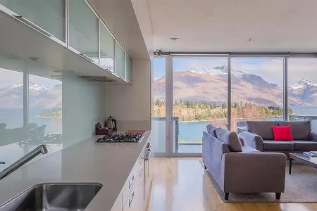 Swiss-Belsuites Pounamu - 52